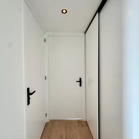 Loulou Beachhouse Feriehus