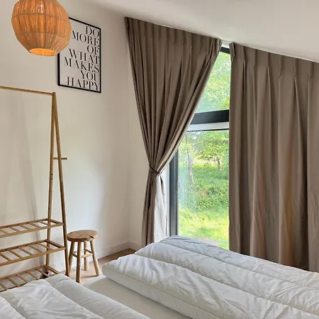 Loulou Beachhouse *